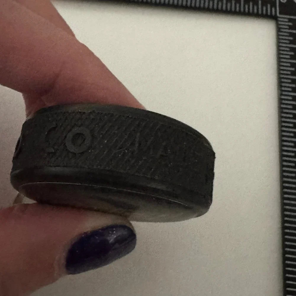 Molson Canadian Hockey Puck Keychain‎ 